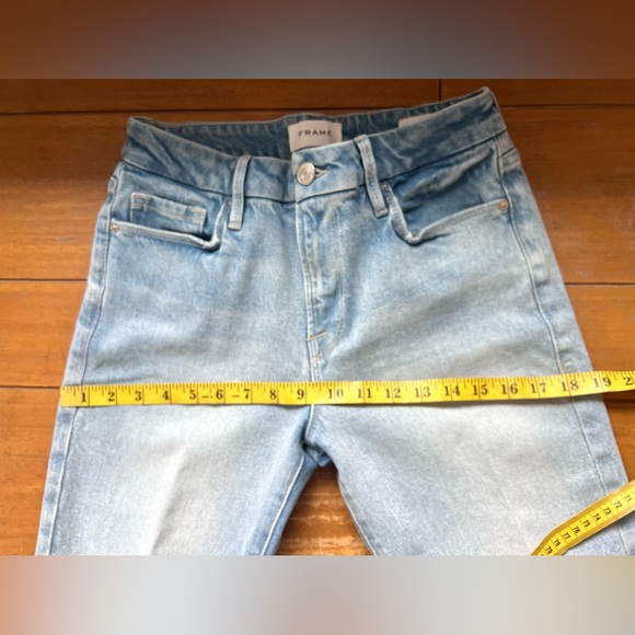 Frame Le Mini Boot in Kerwin Wash Mid Rise Light Wash NWOT Size 28 - Picture 16 of 16